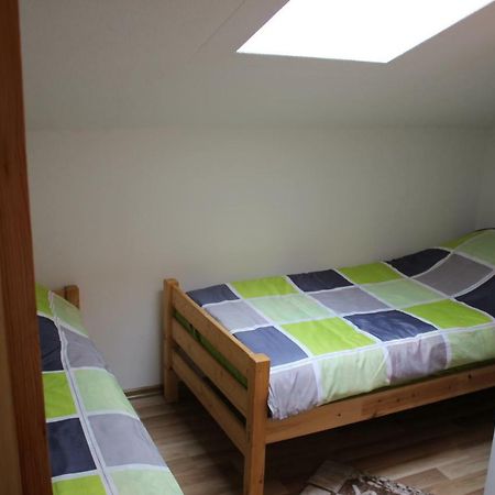 ולאסיץ Apartments Zoni מראה חיצוני תמונה