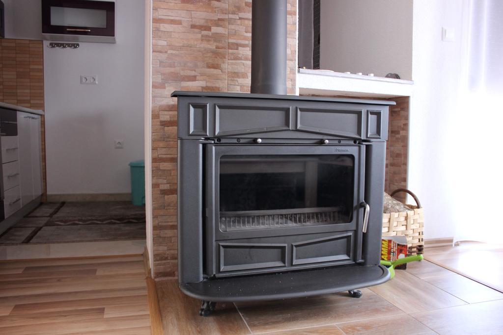 ולאסיץ Apartments Zoni מראה חיצוני תמונה