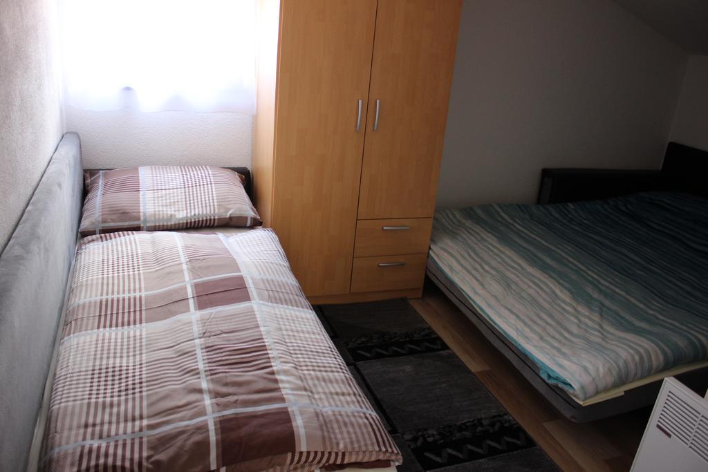 ולאסיץ Apartments Zoni מראה חיצוני תמונה