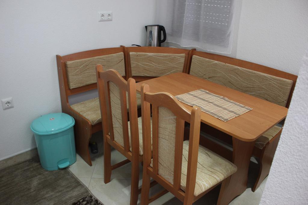 ולאסיץ Apartments Zoni מראה חיצוני תמונה
