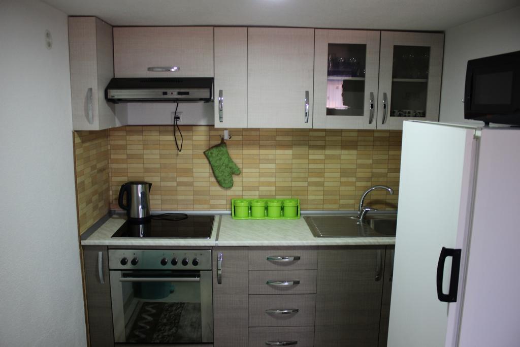 ולאסיץ Apartments Zoni מראה חיצוני תמונה
