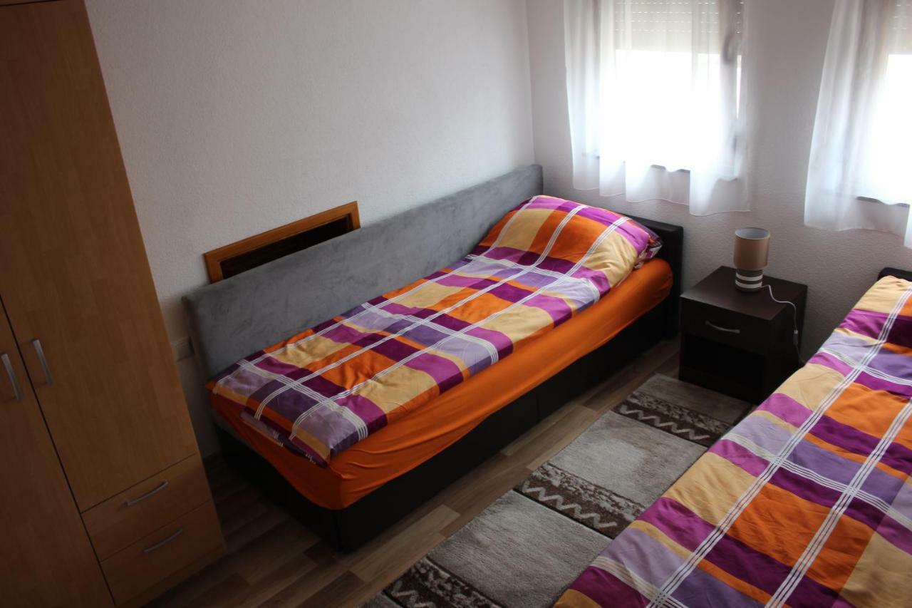 ולאסיץ Apartments Zoni מראה חיצוני תמונה